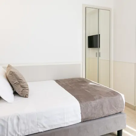 酒店 风中玫瑰酒店